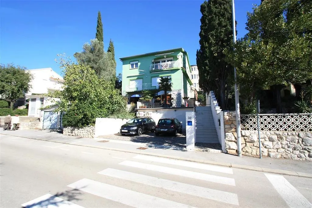 One-Bedroom Apartment Crikvenica 47 Dramalj Croatia