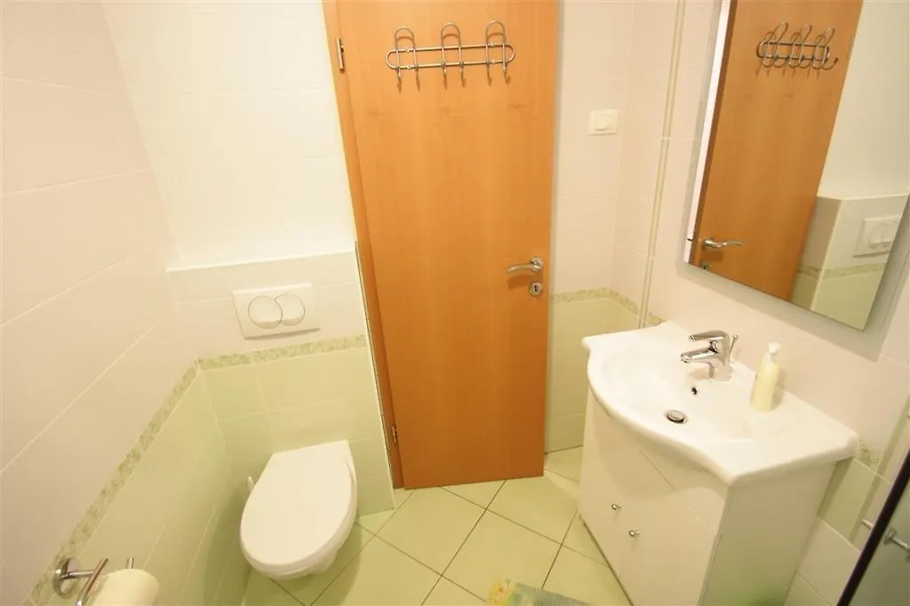 One-Bedroom Apartment Crikvenica 47 Dramalj Croatia